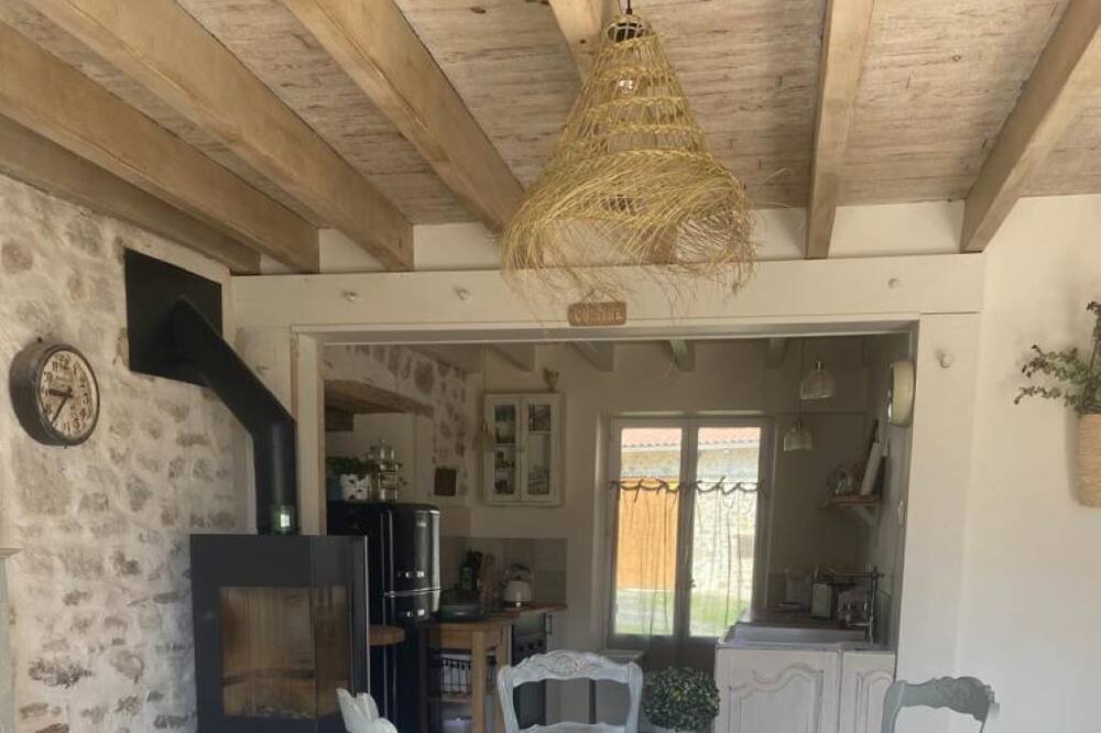 Photo of Others in Egliseneuve-pres-Billom