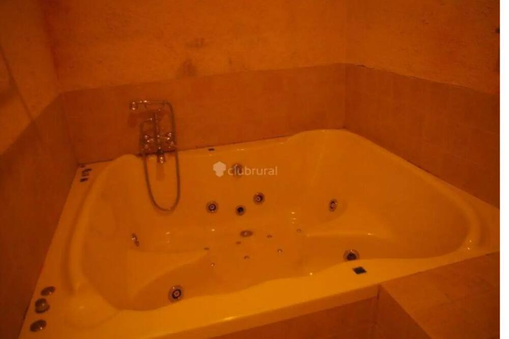 Photo of Bathroom in Orgaz