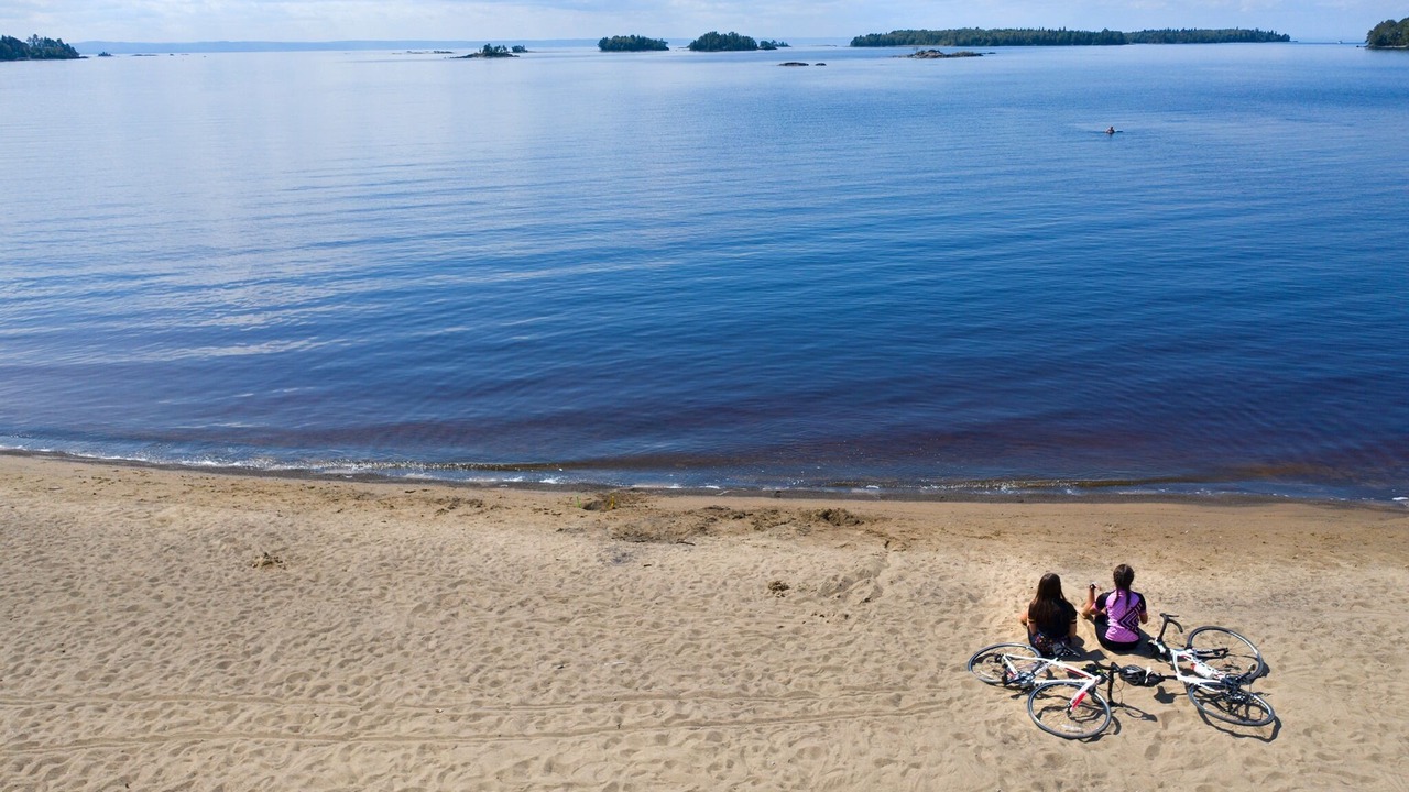 Photo of Others in Alma