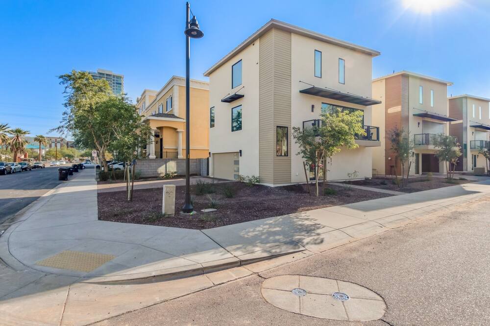 Photo of Outdoor in Riverside