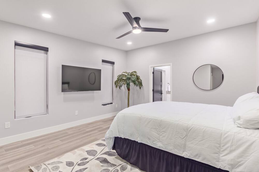 Photo of Bedroom in Riverside