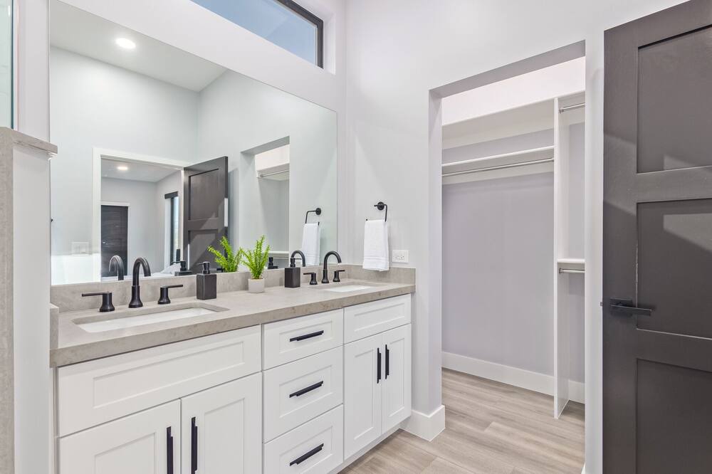 Photo of Bathroom in Riverside