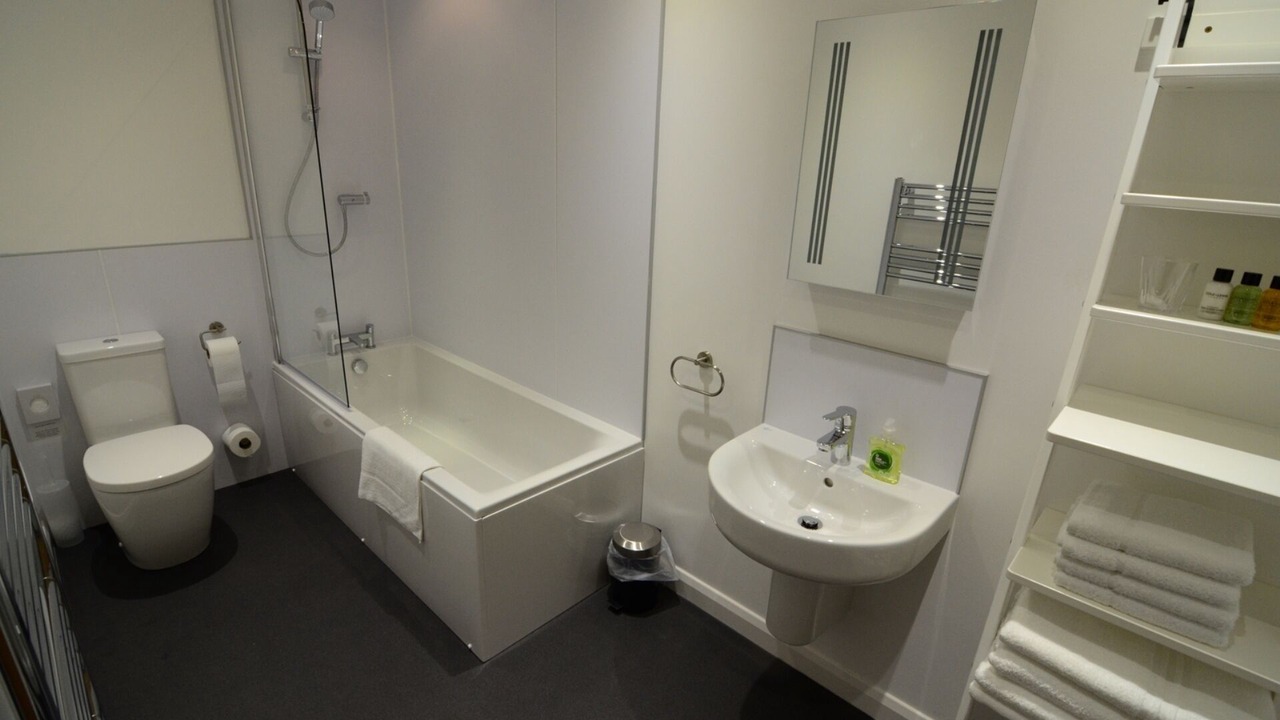 Photo of Others in Briggswath