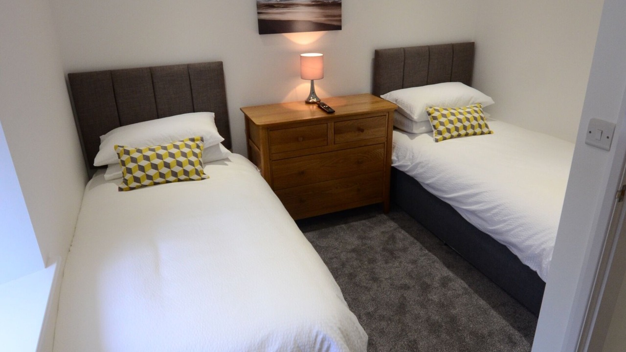 Photo of Others in Briggswath