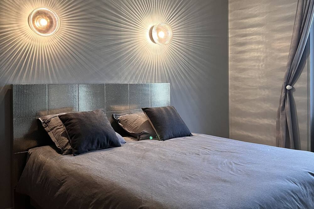 Photo of Bedroom in Tavant