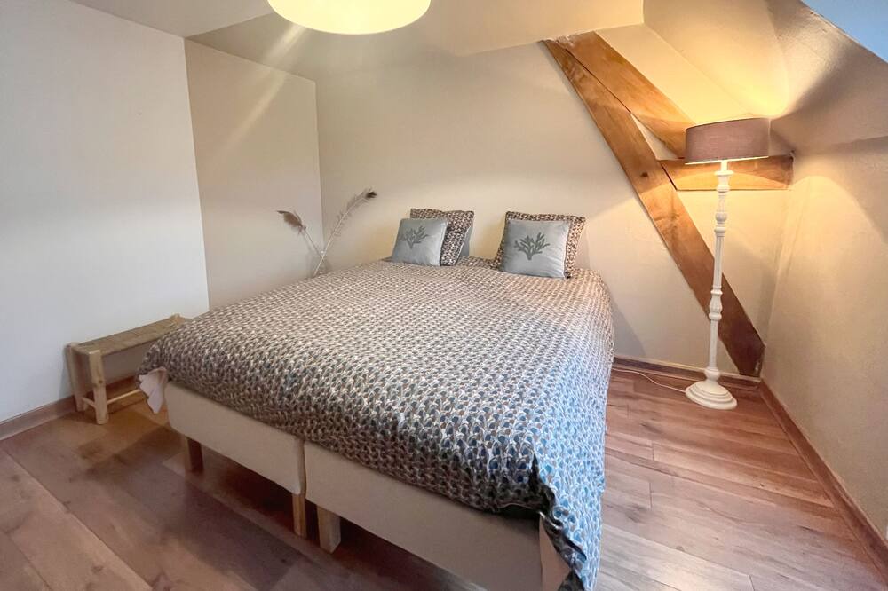 Photo of Bedroom in Tavant