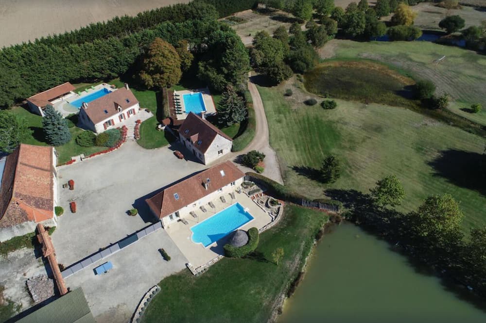 Photo of Outdoor in La Trimouille