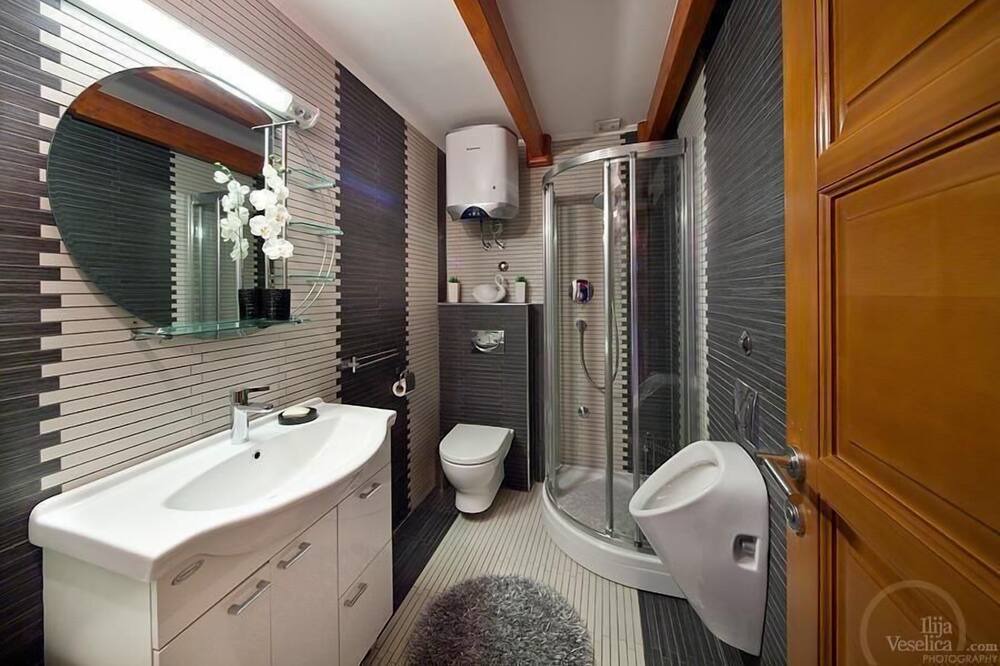 Photo of Bathroom in Businci