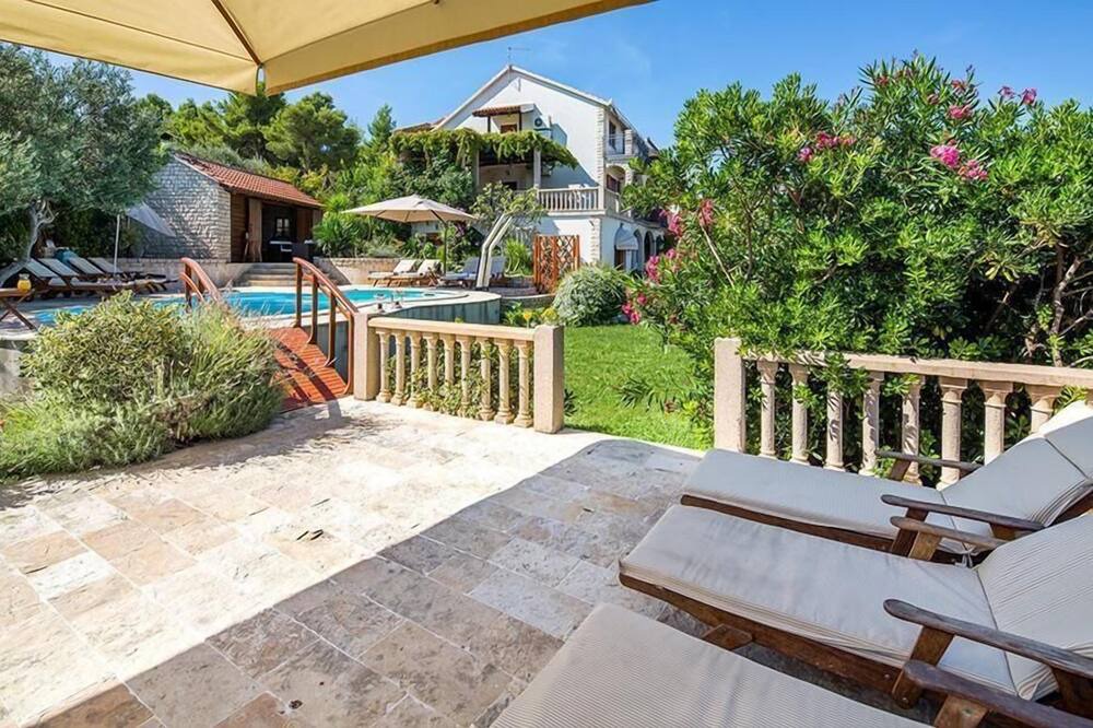 Photo of Outdoor in Businci