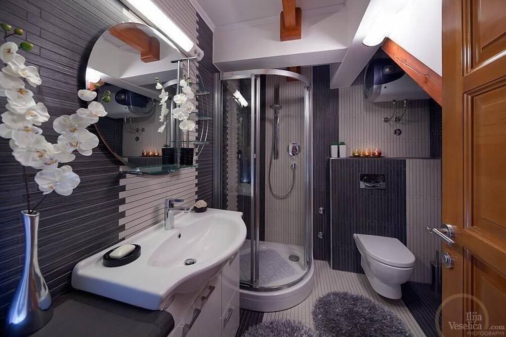 Photo of Bathroom in Businci