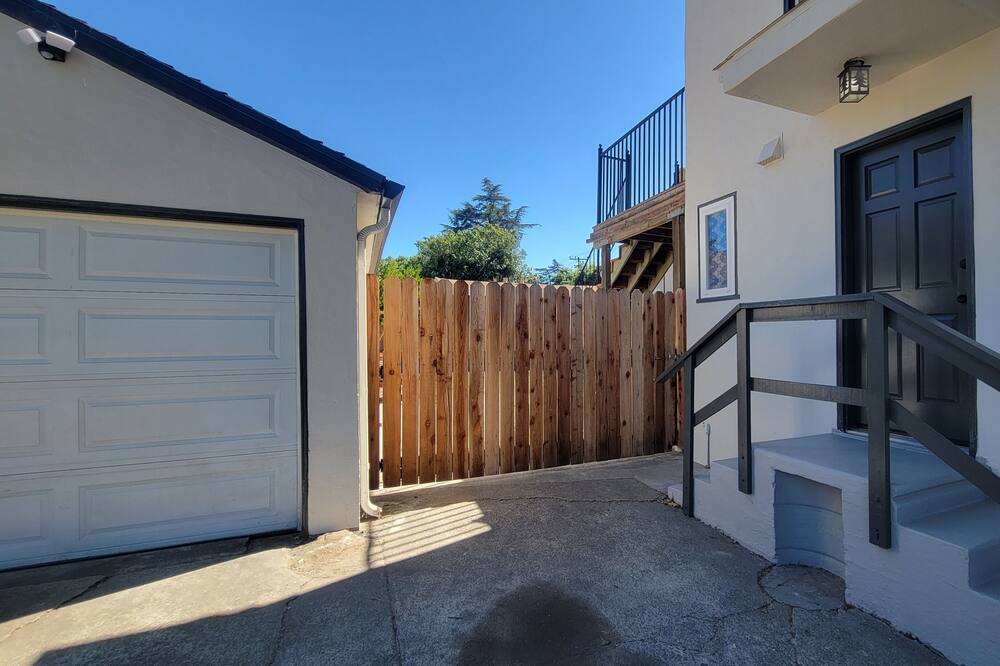 Photo of Outdoor in Martinez