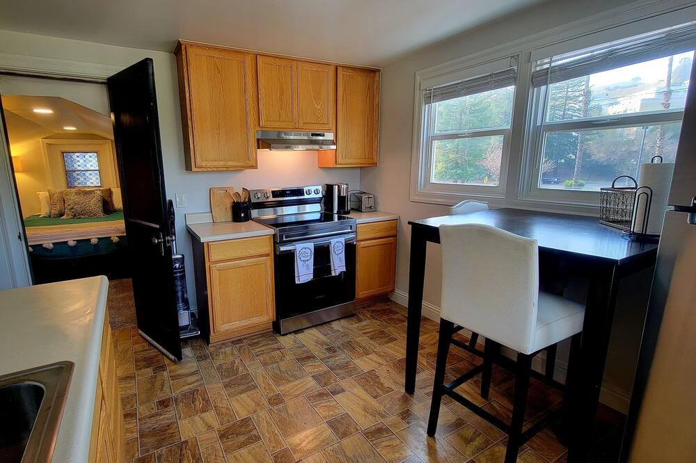 Photo of Kitchen in Martinez