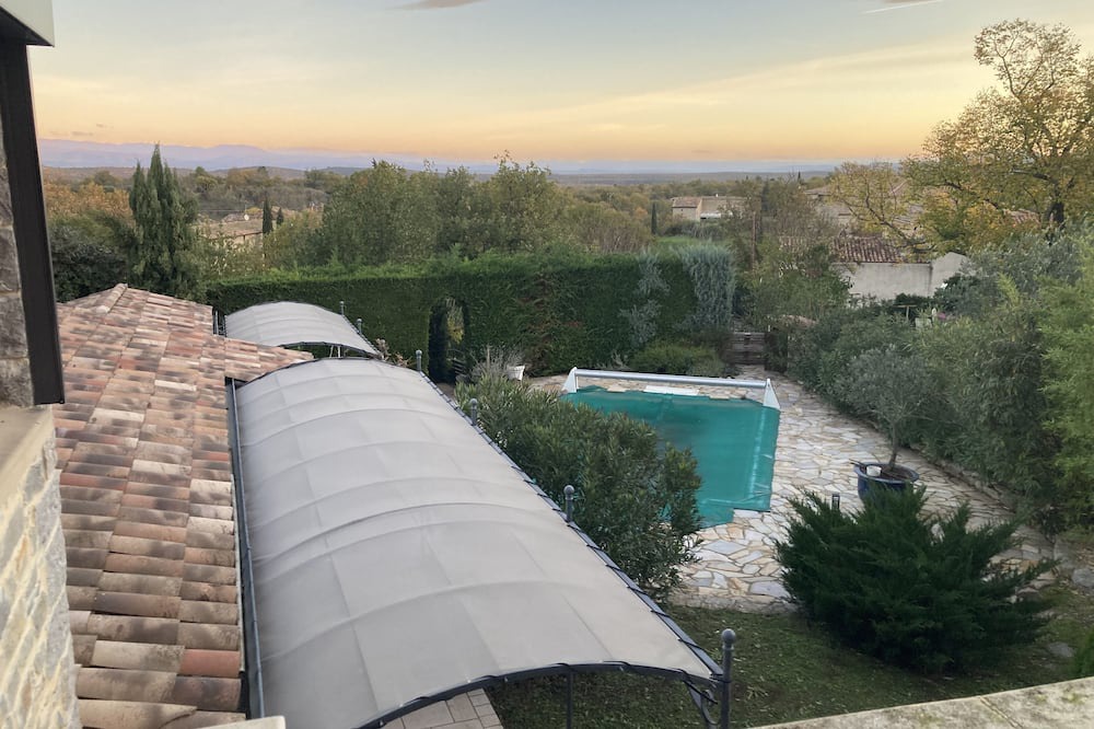 Photo of Outdoor in Courry