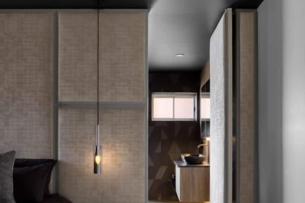 Photo of Bedroom in Burleigh Heads