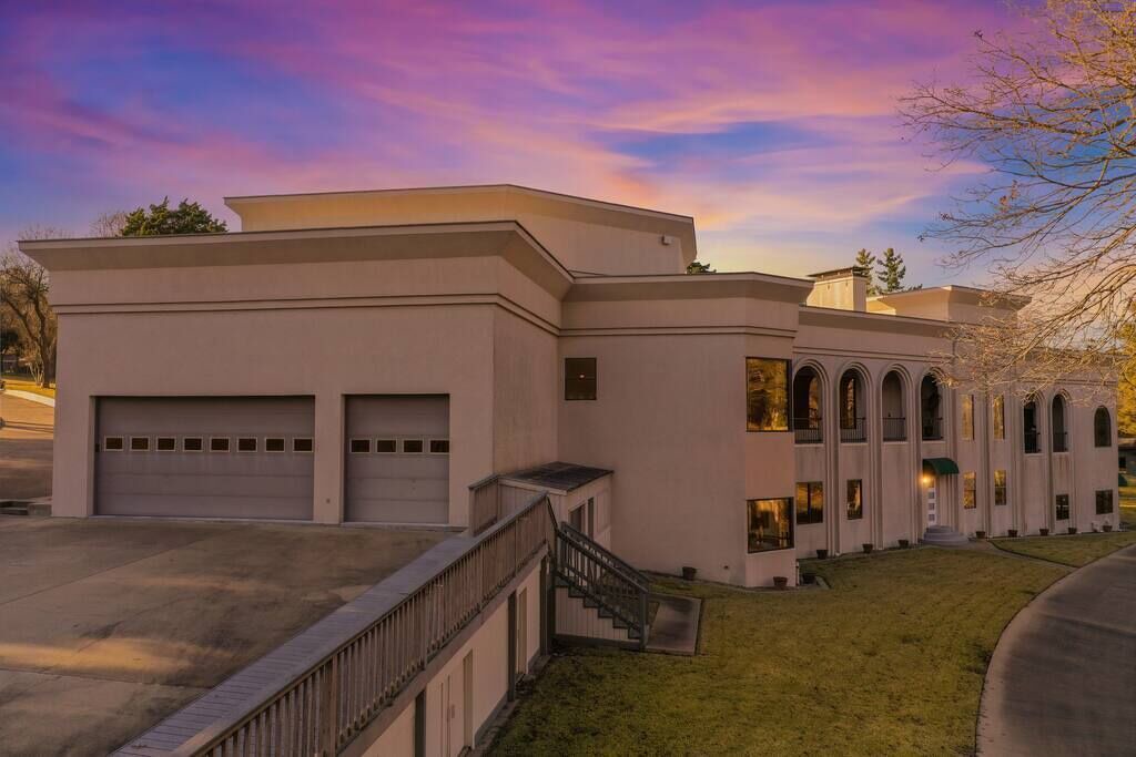 Photo of Outdoor in Dallas County