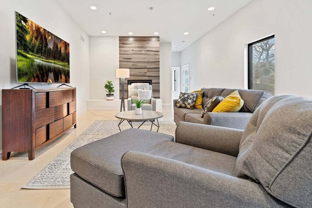 Photo of Livingroom in Dallas County