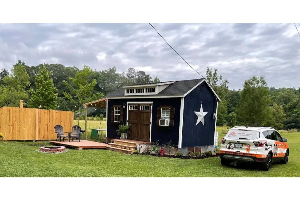 Photo of Outdoor in Elliott