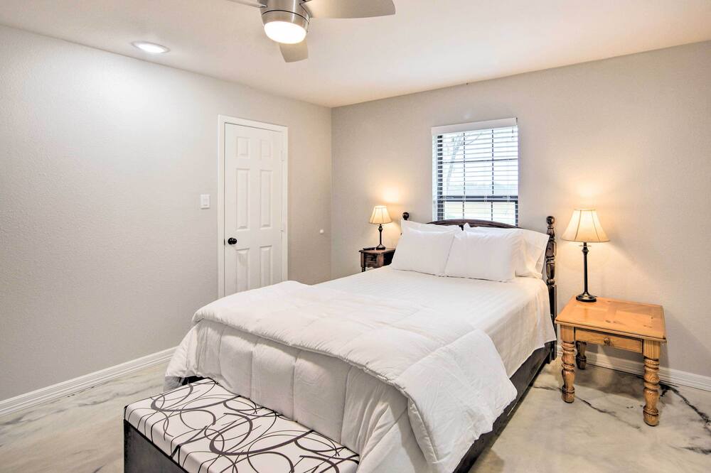 Photo of Bedroom in Tyler
