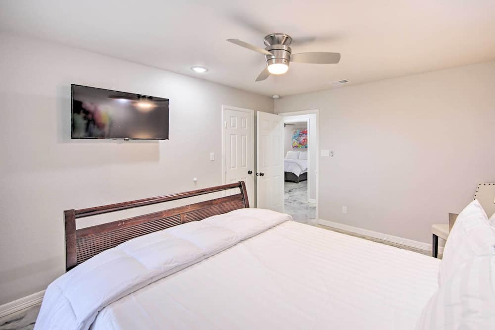 Photo of Bedroom in Tyler