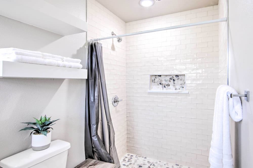 Photo of Bedroom in Tyler