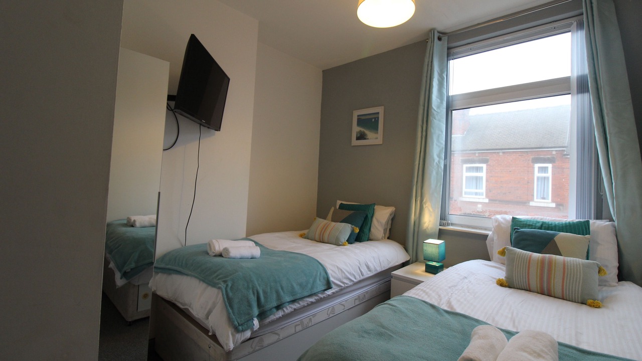 Photo of Others in Parkgate