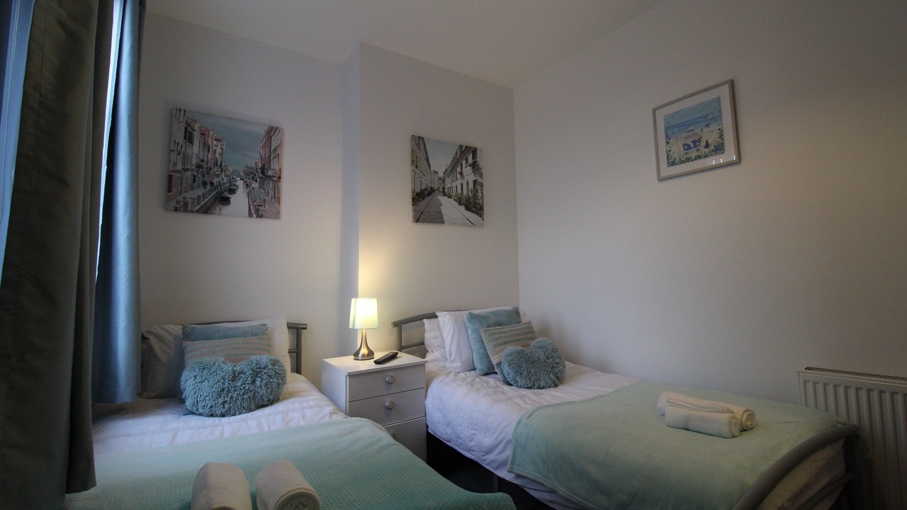 Photo of Others in Parkgate