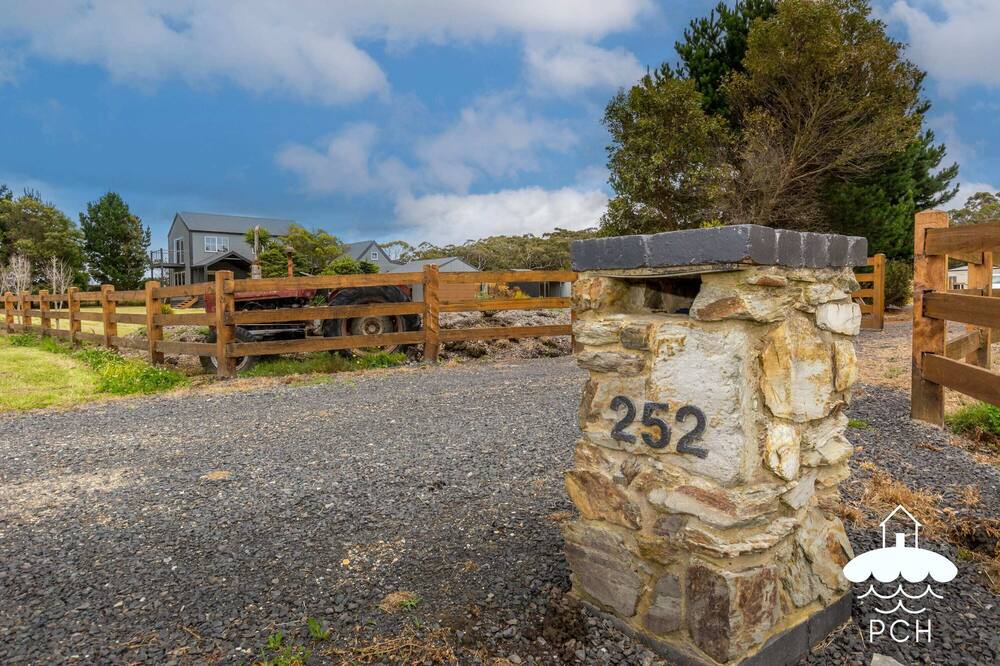 Photo of Others in Fish Creek