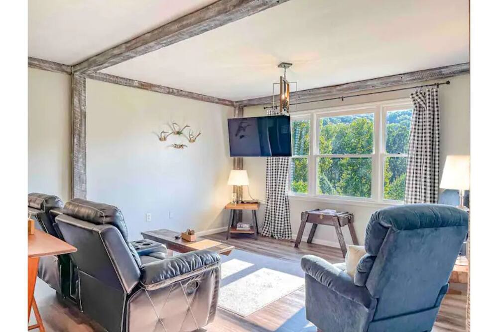 Photo of Bedroom in Bentonville