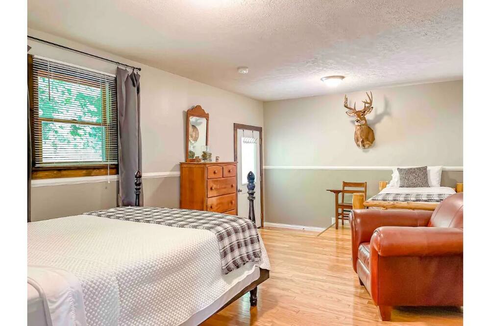 Photo of Bedroom in Bentonville
