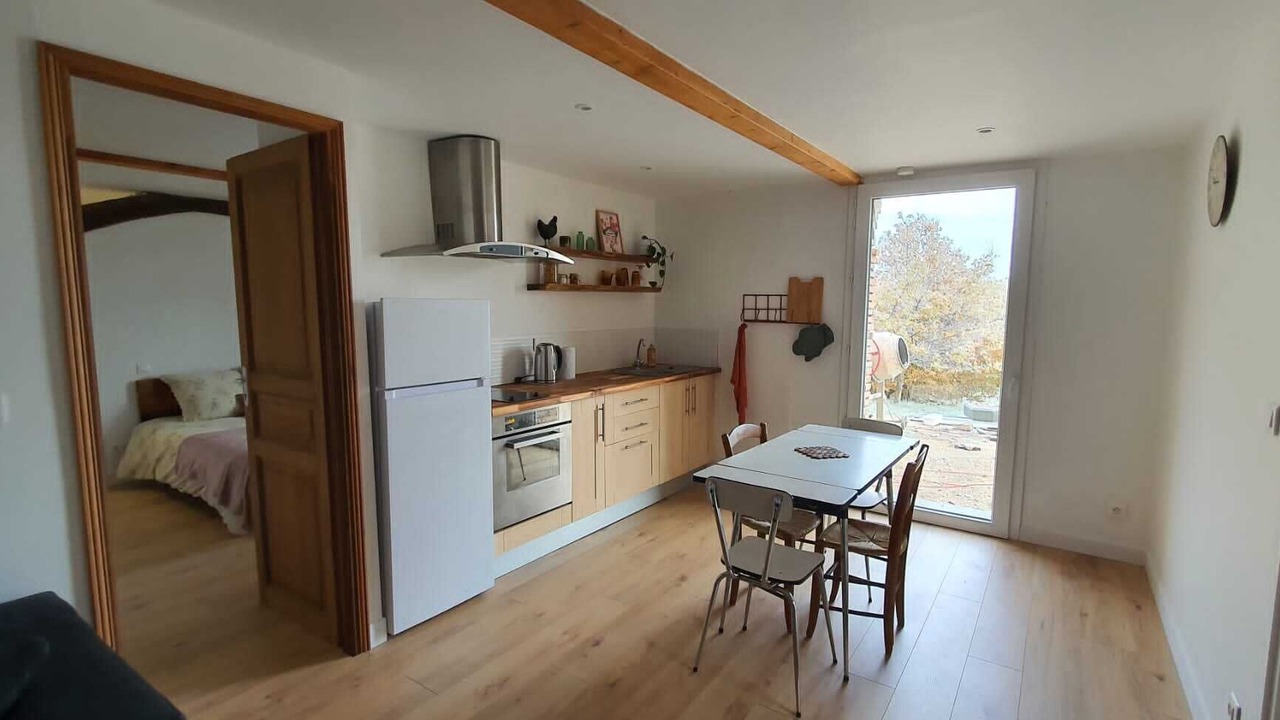 Photo of Others in Le Born