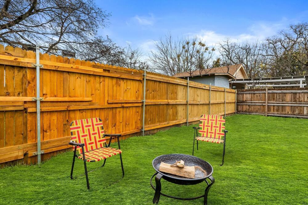 Photo of Outdoor in South Dallas - Fair Park