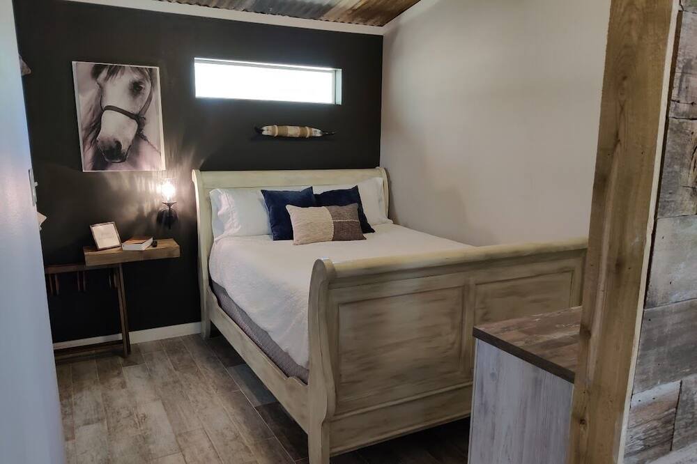Photo of Bedroom in Johnson City