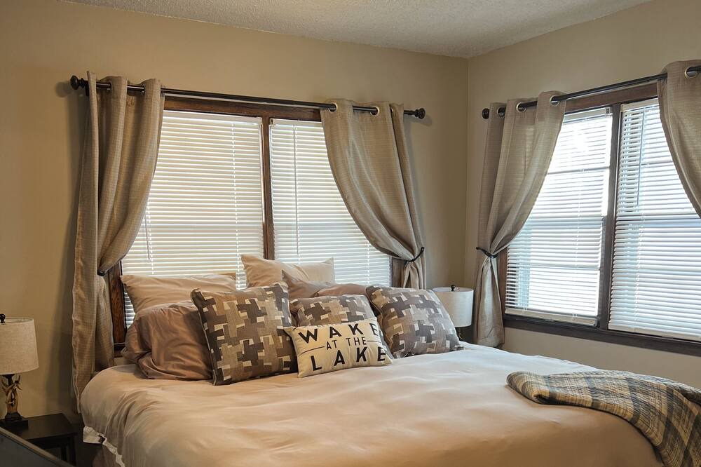 Photo of Bedroom in Star Prairie