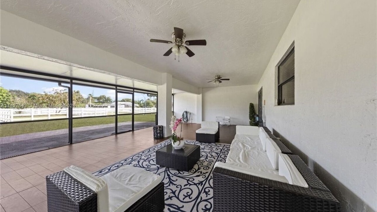 Photo of Outdoor in Homestead