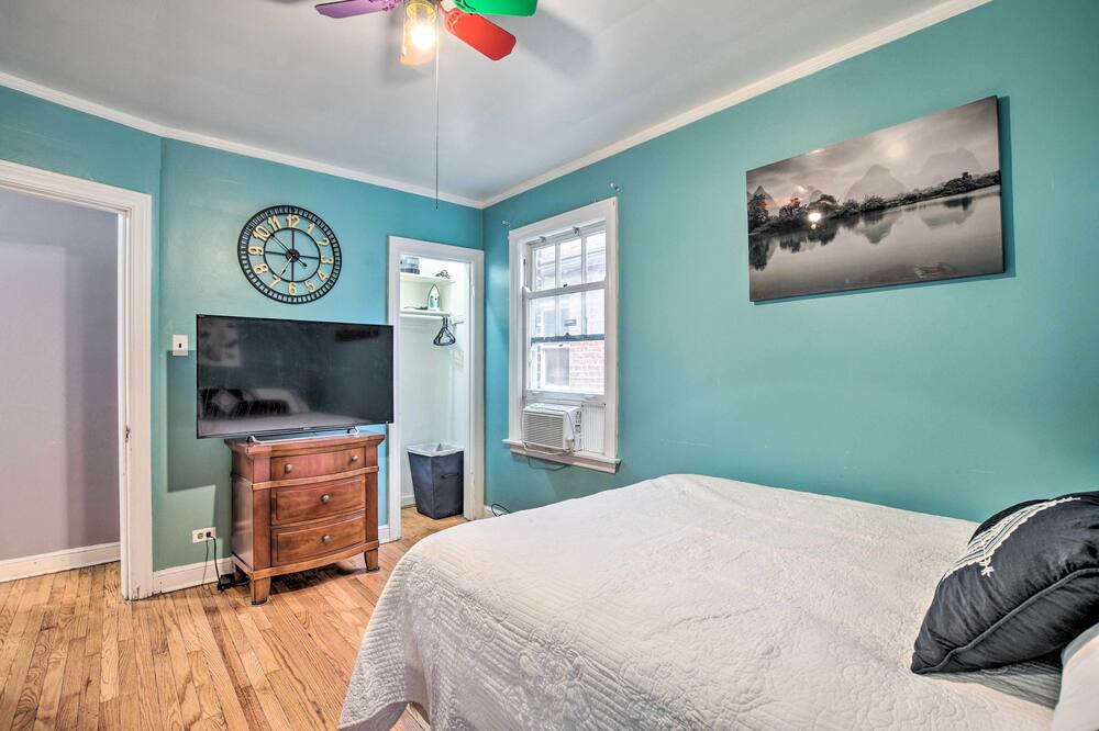 Photo of Bedroom in Roseland