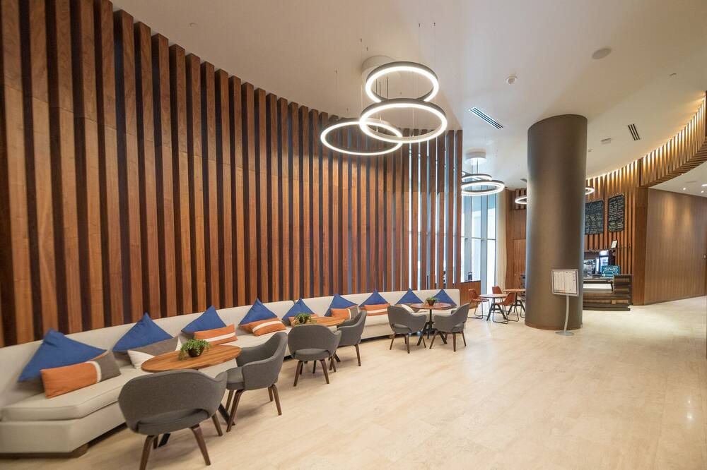 Photo of Others in Hollywood