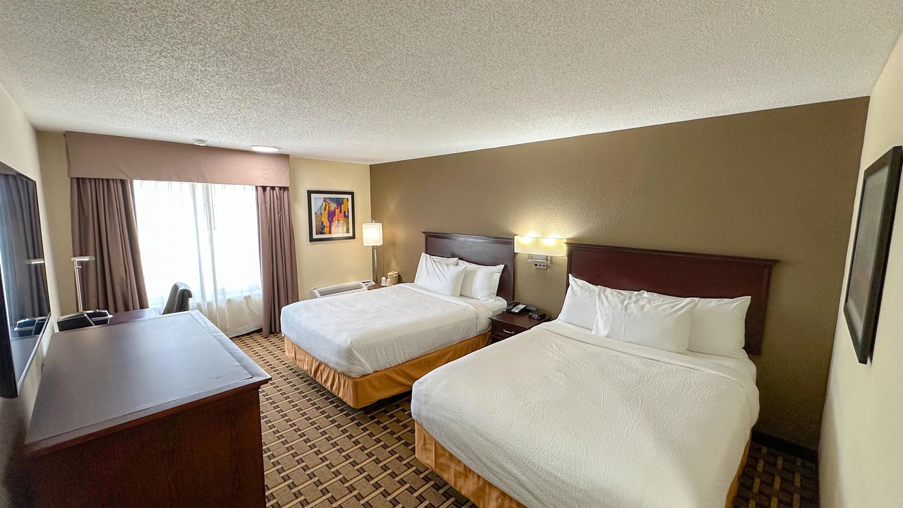 Photo of Bedroom in Overland Park