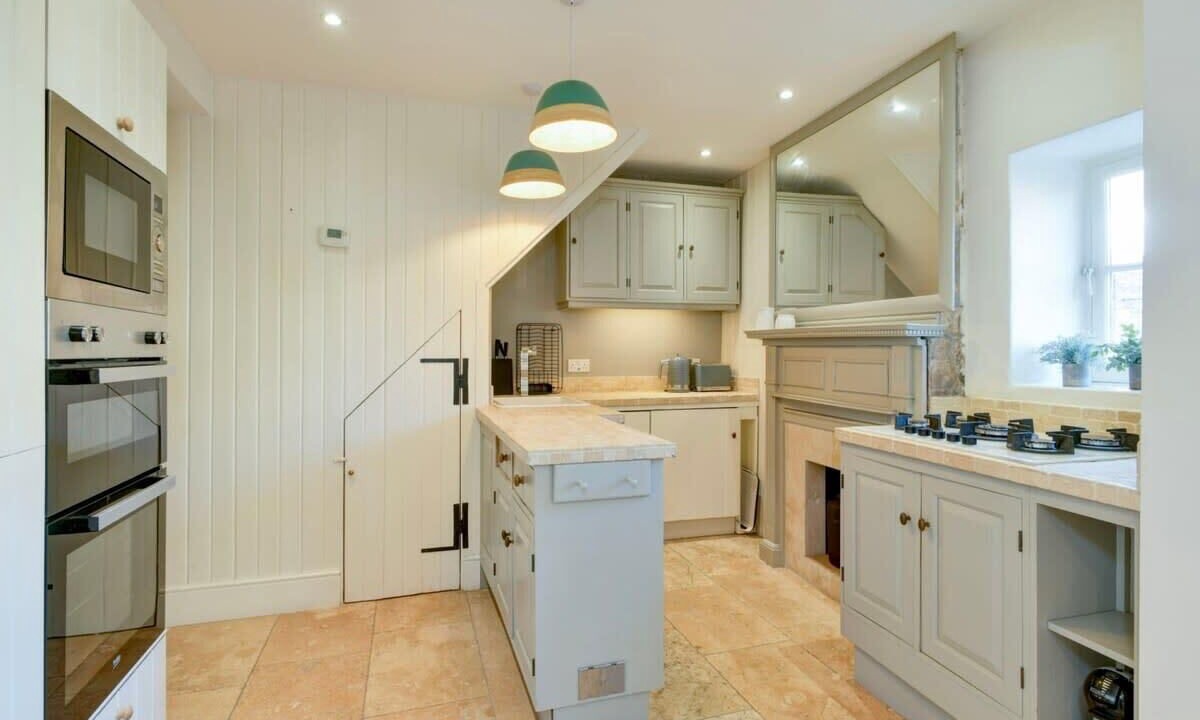 Photo of Kitchen in Batheaston
