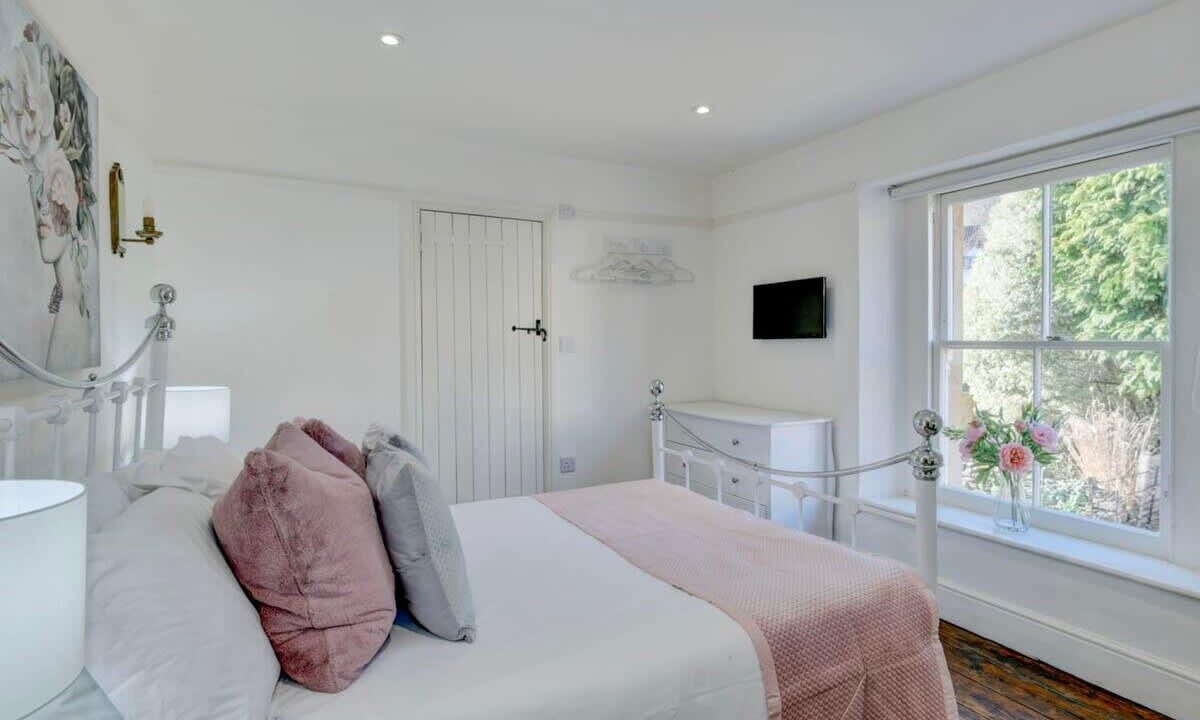 Photo of Others in Batheaston