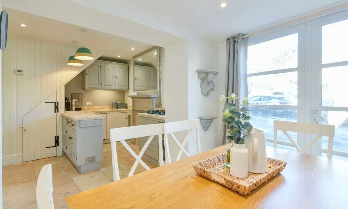 Photo of Kitchen in Batheaston