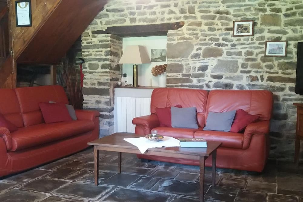Photo of Livingroom in Montaigu-les-Bois