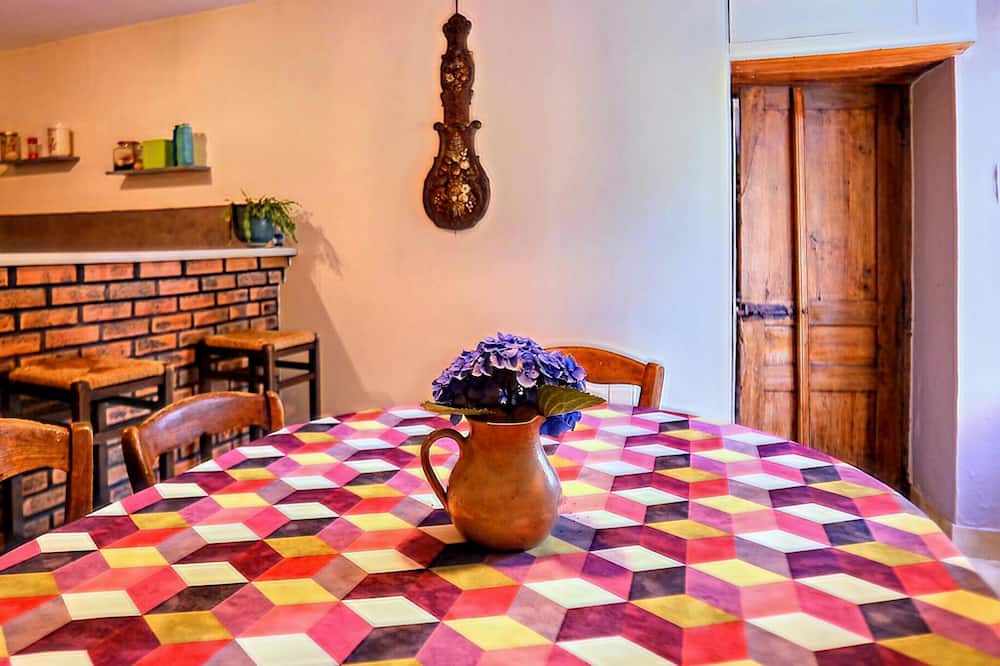 Photo of Livingroom in Montaigu-les-Bois