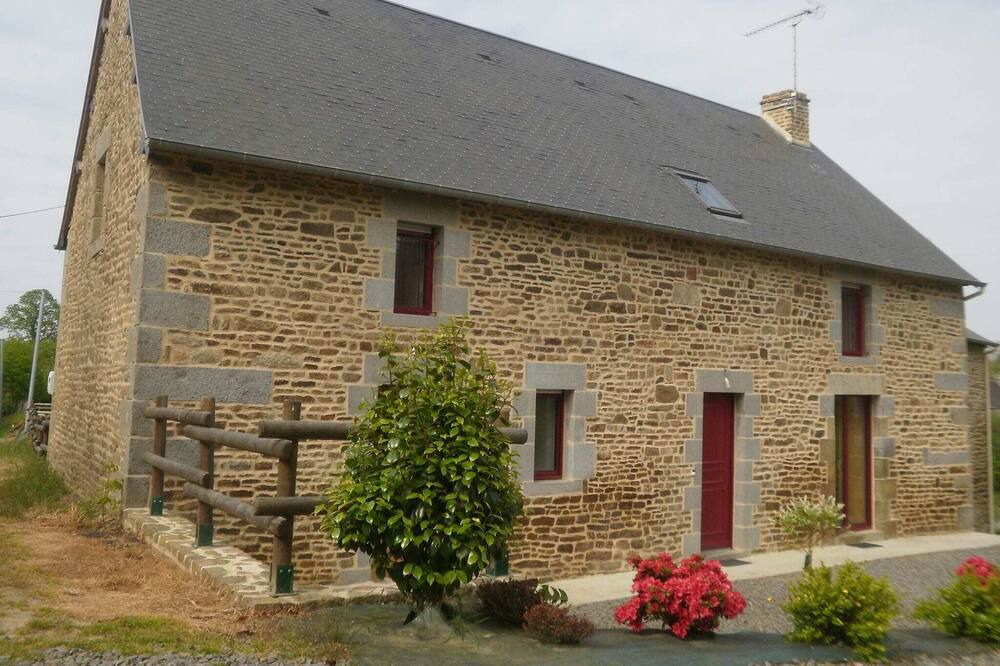 Photo of Outdoor in Isigny-le-Buat