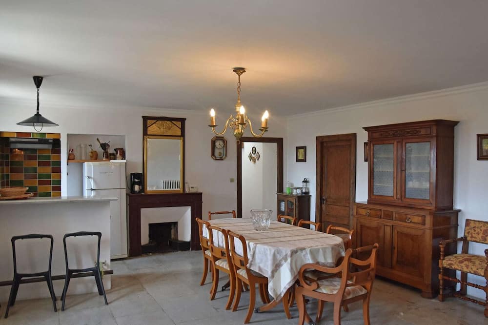 Photo of Livingroom in Argelliers