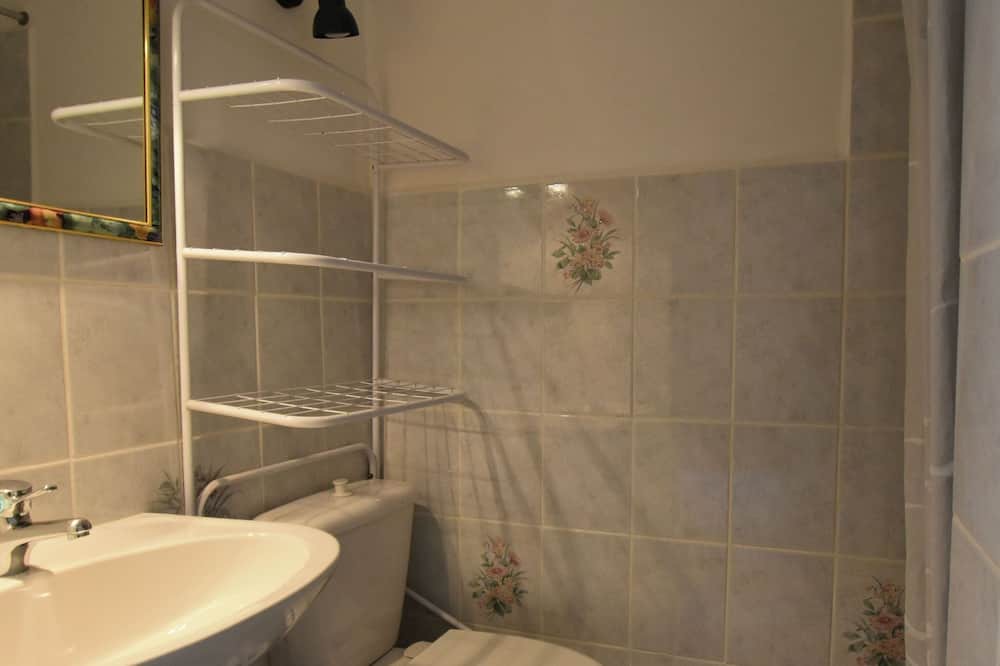 Photo of Bathroom in Argelliers