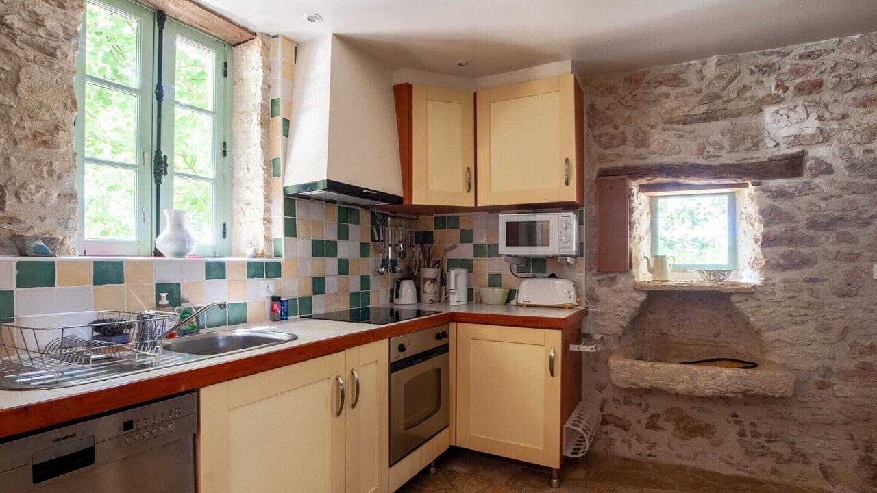 Photo of Kitchen in Degagnac