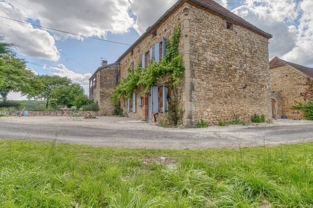 Photo of Outdoor in Degagnac