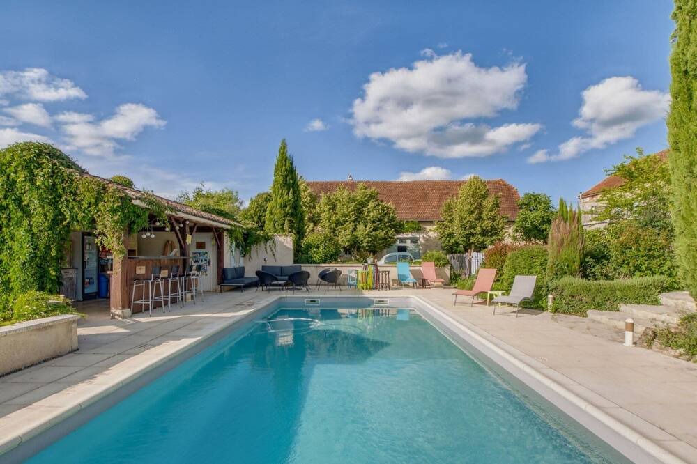 Photo of Outdoor in Degagnac