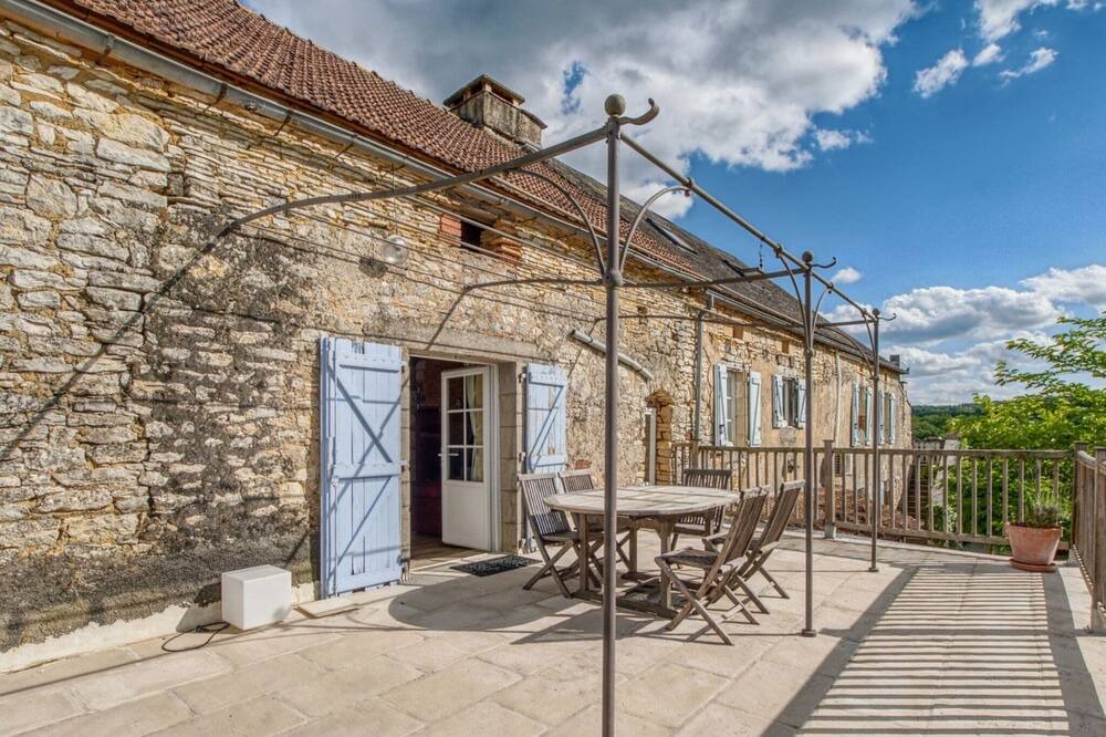 Photo of Patio Balcony in Degagnac