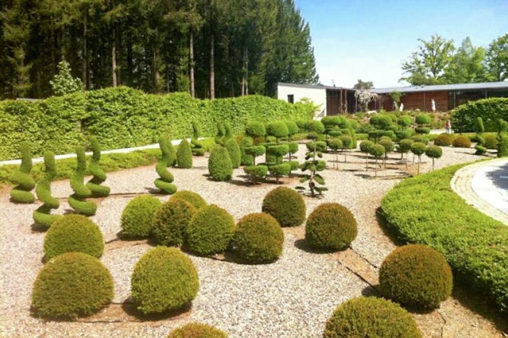 Photo of Others in Auriac